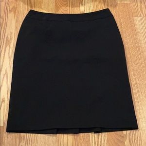 *FREE w/ purchase* Black straight skirt (size 10)